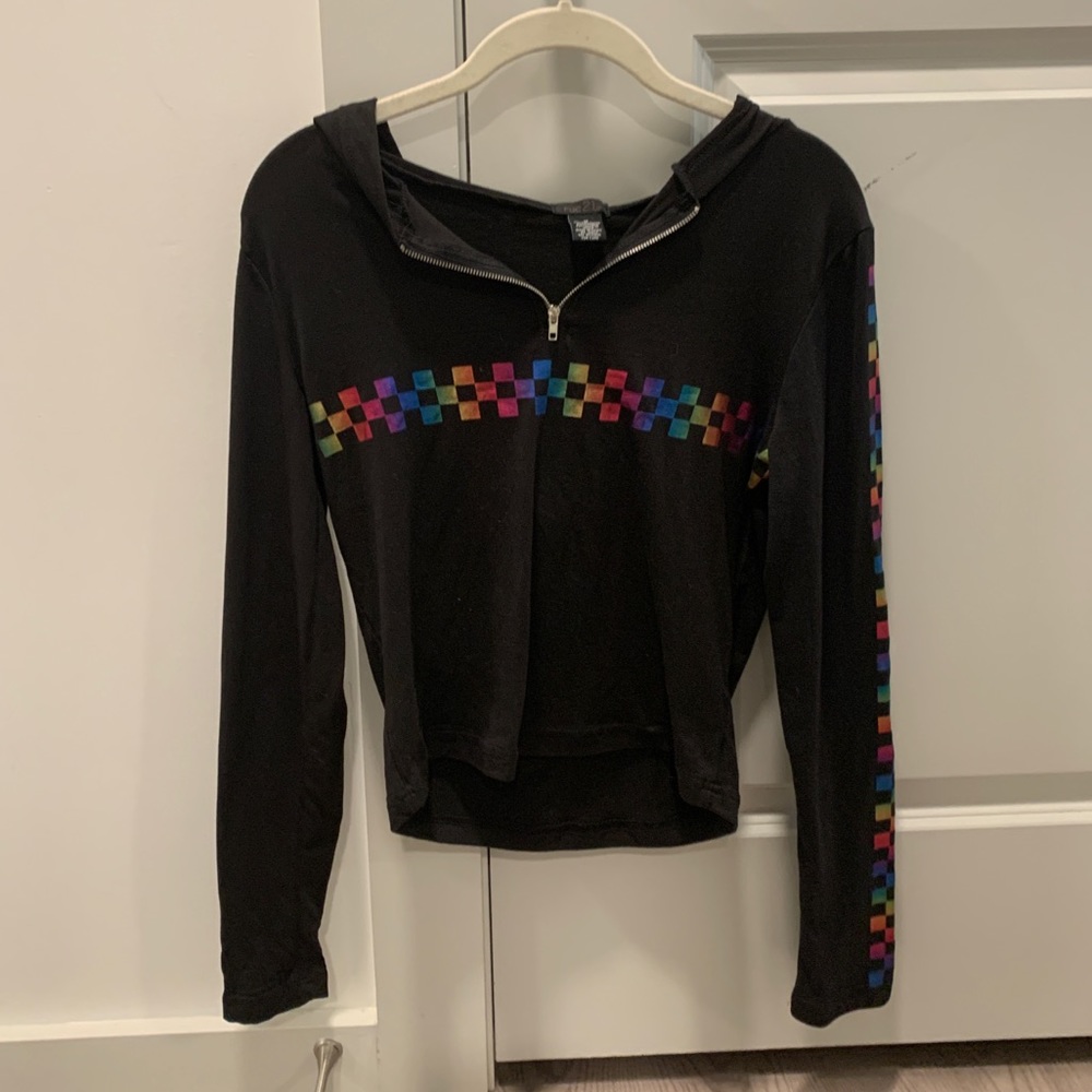 RUE21 - black quarter zip cropped hoodie, size M, in great condition - Picture 4 of 6